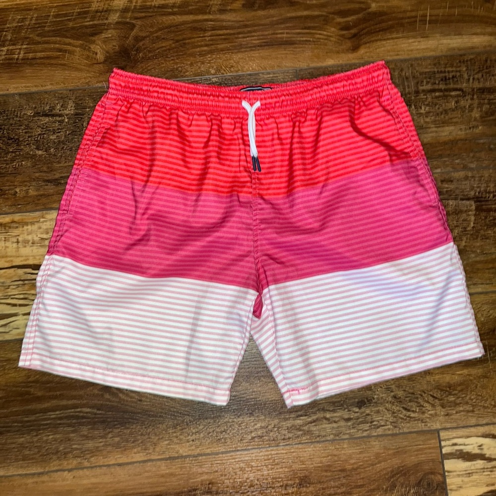 Worn once Crown and ivy swim trunks
